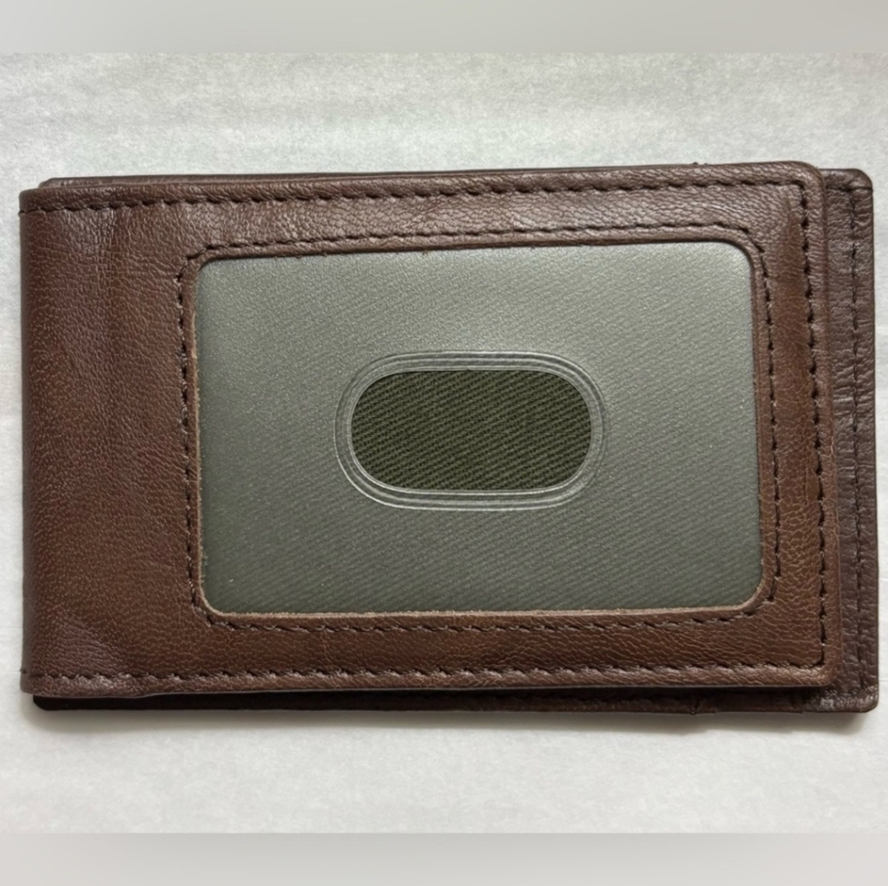 Eddie Bauer Brown Leather Wallet, 4 Card, RFID Blocker, Magnetic Closure NWT
